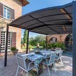 펜션 Beautiful In Castiglione Del