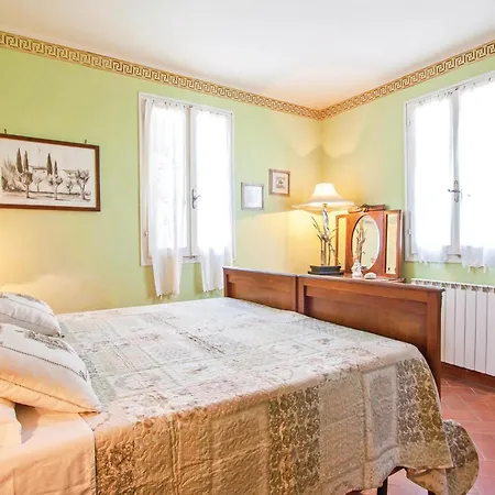Cozy In Castiglione Del With Wifi Ferienhaus Castiglione del Lago