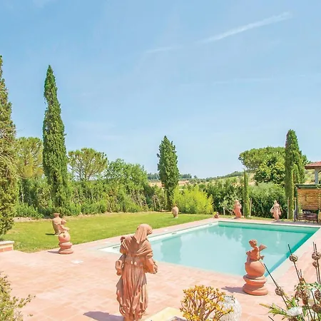 Ferienhaus Cozy In Castiglione Del With Wifi